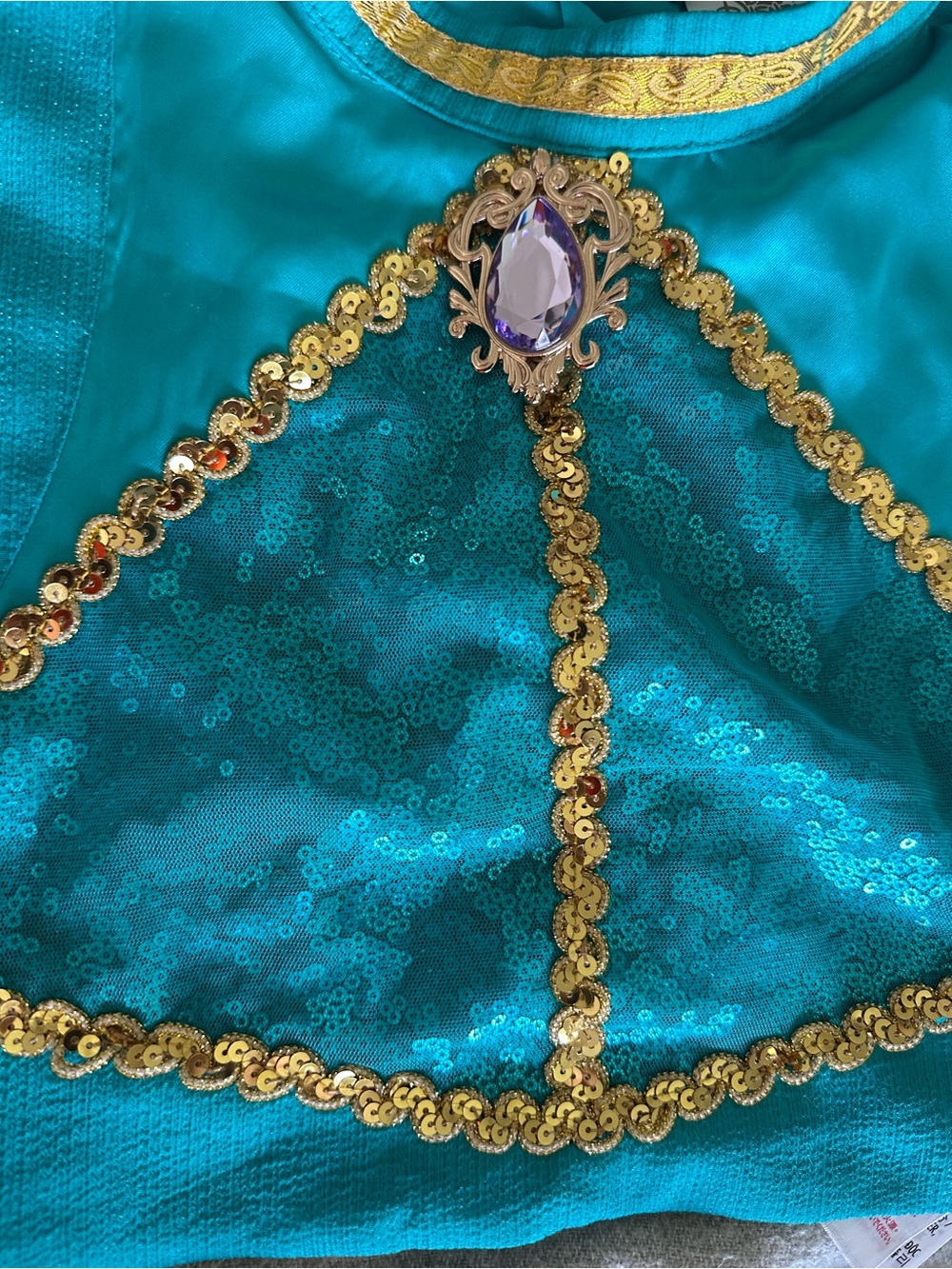 Disney’s Aladdin Princess Jasmine Dress-up Set Two-Piece size Small 5-6 - Picture 2 of 12